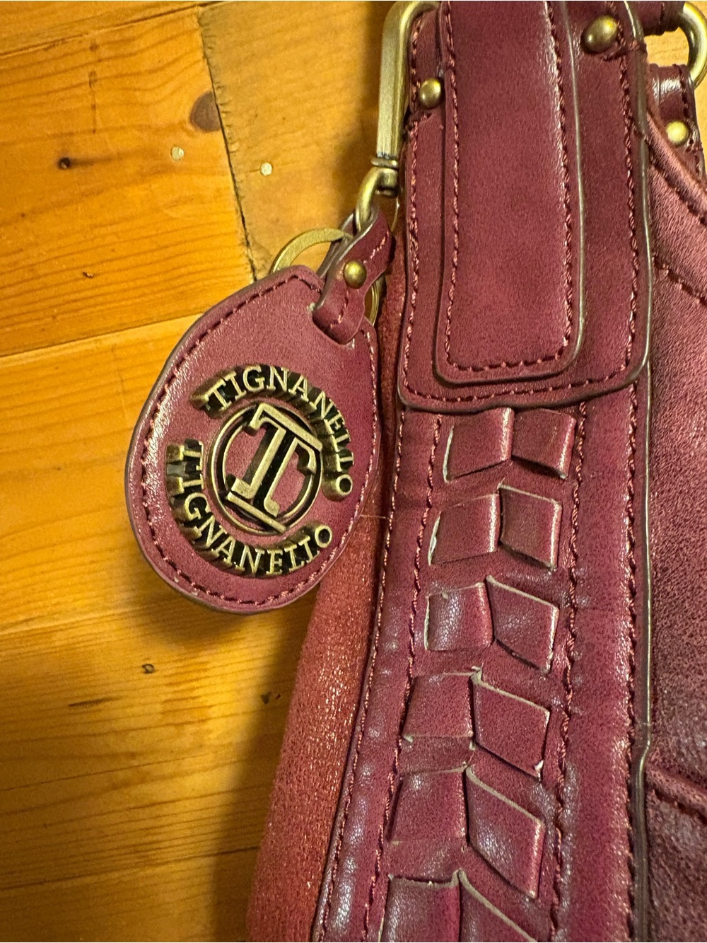 Tignanello Burgundy Leather Shoulder Bag with Woven Trim - Picture 3 of 11